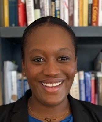 Alexa Jones headshot