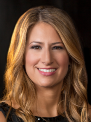 stacey helfstein headshot.